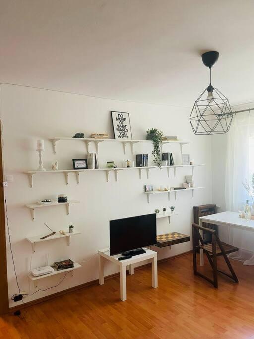 Chic Retreat Timisoara Apartamento Exterior foto