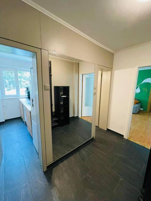Chic Retreat Timisoara Apartamento Exterior foto